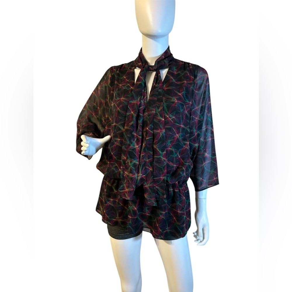 Ellen Tracy Women's Multicolor Geometric Top